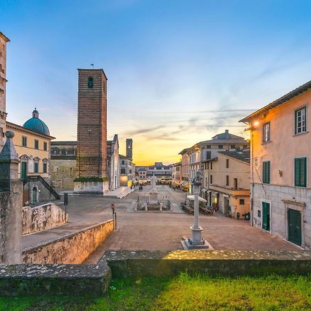 Villa Clara Few Km From The Sea - Happy Rentals Pietrasanta Eksteriør billede