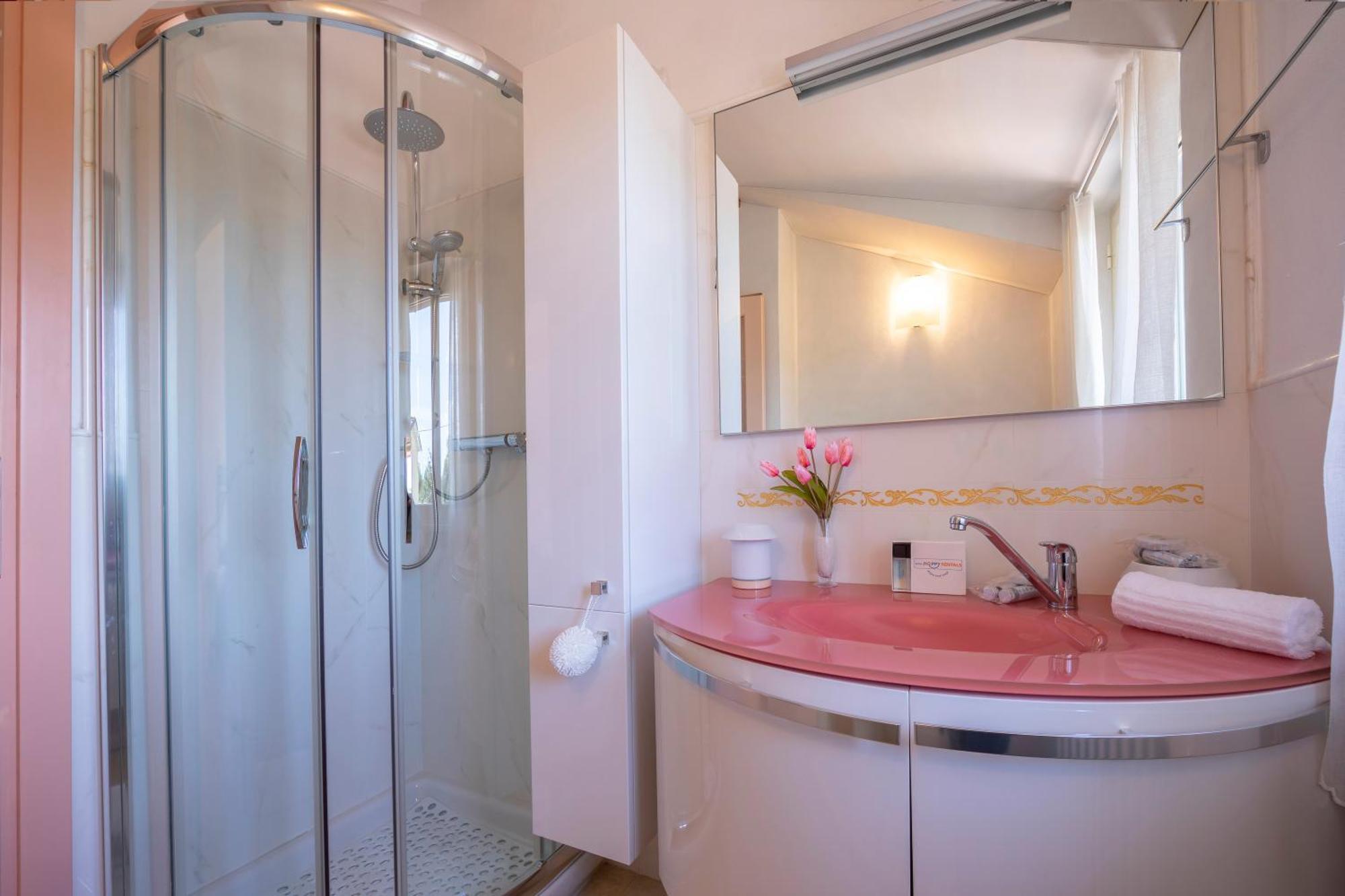 Villa Clara Few Km From The Sea - Happy Rentals Pietrasanta Eksteriør billede