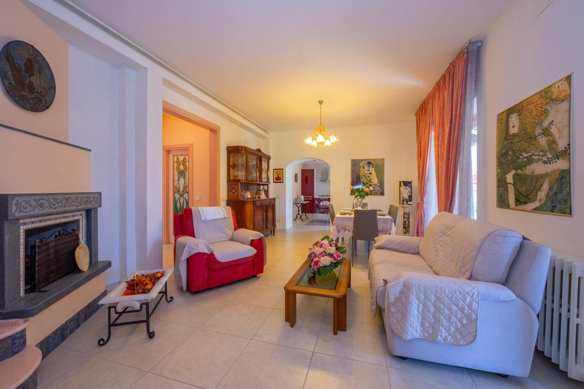 Villa Clara Few Km From The Sea - Happy Rentals Pietrasanta Eksteriør billede
