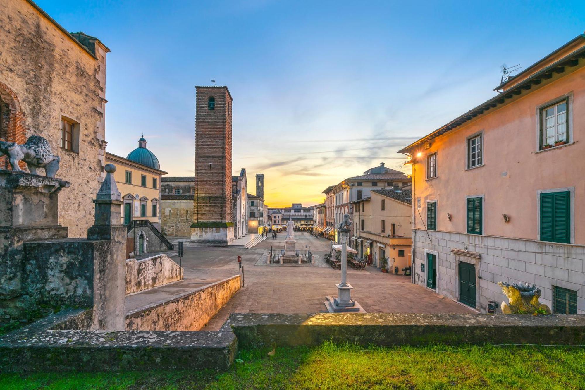 Villa Clara Few Km From The Sea - Happy Rentals Pietrasanta Eksteriør billede